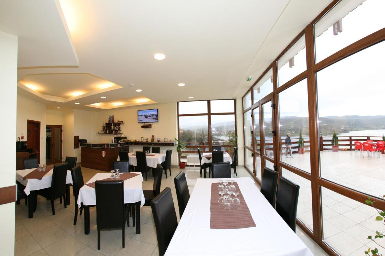 Pensiunea Belvedere Cincis Exterior foto