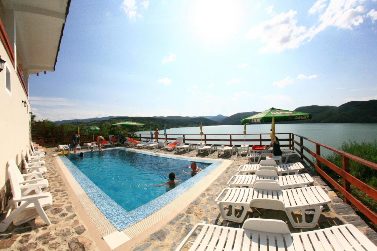 Pensiunea Belvedere Cincis Exterior foto