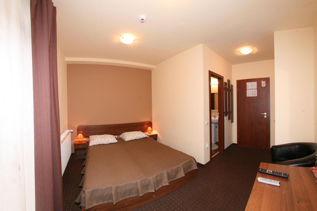 Pensiunea Belvedere Cincis Exterior foto